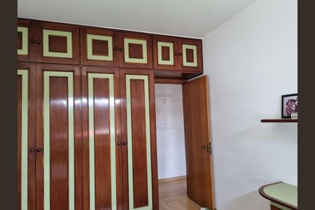 Apartamento à venda com 180m², 4 quartos e sem vaga