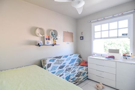 Casa de condomínio à venda com 138m², 3 quartos e 1 vaga Casa de condomínio à venda com 138m², 3 quartos e 1 vagaQuarto 1