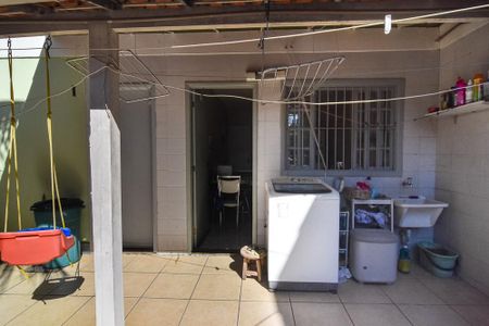 Casa de condomínio à venda com 138m², 3 quartos e 1 vaga Casa de condomínio à venda com 138m², 3 quartos e 1 vagaÁrea de Serviço