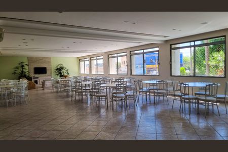 Apartamento à venda com 100m², 3 quartos e 1 vagaÁrea comum - Salão de festas