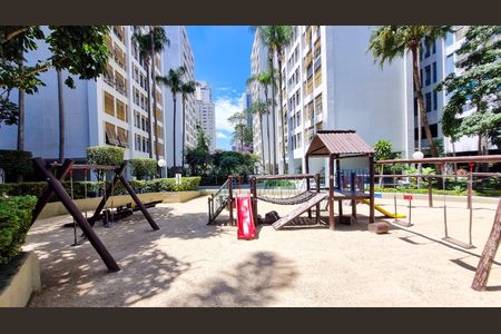 Apartamento à venda com 100m², 3 quartos e 1 vagaÁrea comum - Playground