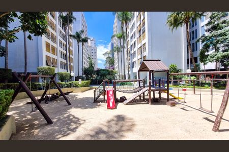 Apartamento à venda com 100m², 3 quartos e 1 vagaÁrea comum - Playground