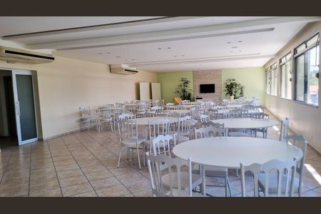 Apartamento à venda com 100m², 3 quartos e 1 vagaÁrea comum - Salão de festas