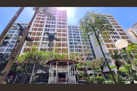 Apartamento à venda com 100m², 3 quartos e 1 vagaFachada