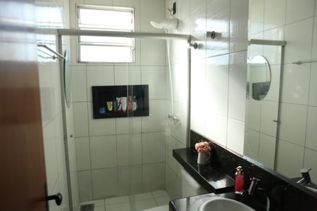 Apartamento à venda com 180m², 4 quartos e 2 vagasBanheiro da Suíte 1