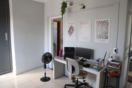 Apartamento à venda com 180m², 4 quartos e 2 vagasQuarto 2