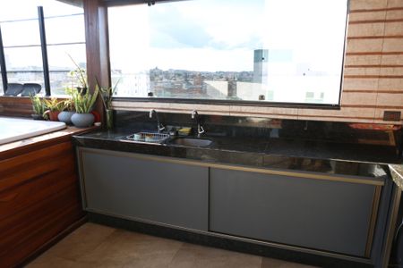 Apartamento à venda com 180m², 4 quartos e 2 vagasÁrea comum