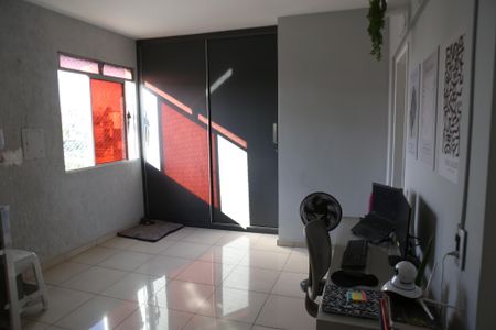 Apartamento à venda com 180m², 4 quartos e 2 vagasQuarto 2