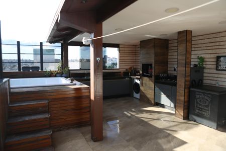 Apartamento à venda com 180m², 4 quartos e 2 vagasÁrea comum