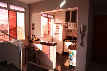 Apartamento à venda com 180m², 4 quartos e 2 vagasCozinha
