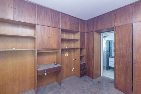 Apartamento à venda com 220m², 4 quartos e 4 vagasQuarto 1 - Suíte