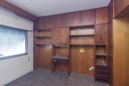 Apartamento à venda com 220m², 4 quartos e 4 vagasQuarto 1 - Suíte