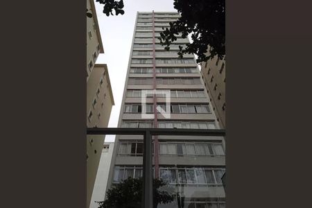 Apartamento à venda com 220m², 4 quartos e 4 vagasFachada