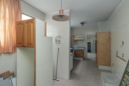 Apartamento à venda com 220m², 4 quartos e 4 vagasCozinha