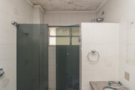 Apartamento à venda com 220m², 4 quartos e 4 vagasBanheiro 2 - Suíte
