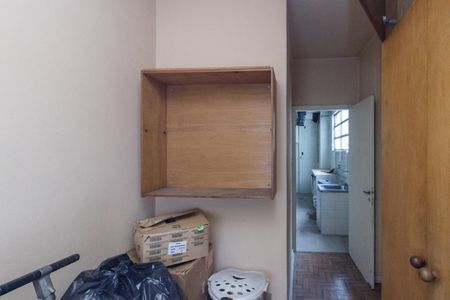 Apartamento à venda com 220m², 4 quartos e 4 vagasQuarto de Serviço