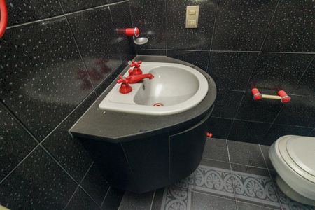 Apartamento à venda com 220m², 4 quartos e 4 vagasBanheiro 3