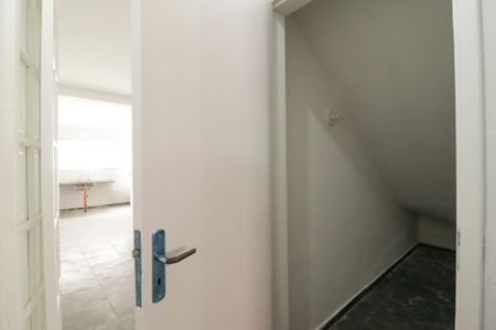 Casa à venda com 270m², 3 quartos e sem vaga Casa à venda com 270m², 3 quartos e sem vagaDetalhe