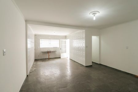 Casa à venda com 270m², 3 quartos e sem vaga Casa à venda com 270m², 3 quartos e sem vagaCozinha