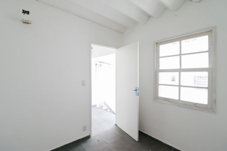 Casa à venda com 270m², 3 quartos e sem vaga Casa à venda com 270m², 3 quartos e sem vagaÁrea de Serviço