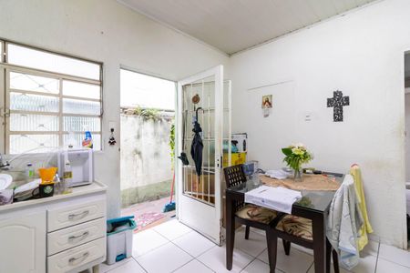 Casa à venda com 248m², 2 quartos e 3 vagasCozinha  Casa 2