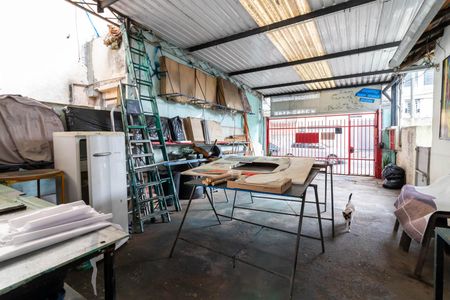 Casa à venda com 248m², 2 quartos e 3 vagasGaragem