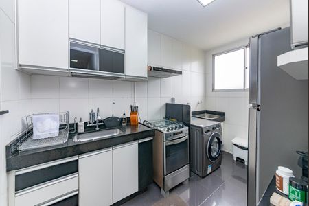 Apartamento à venda com 74m², 3 quartos e 1 vaga Apartamento à venda com 74m², 3 quartos e 1 vagaCozinha