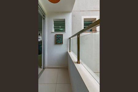 Apartamento à venda com 74m², 3 quartos e 1 vaga Apartamento à venda com 74m², 3 quartos e 1 vagaVaranda da Sala
