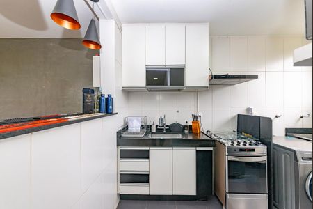 Apartamento à venda com 74m², 3 quartos e 1 vaga Apartamento à venda com 74m², 3 quartos e 1 vagaCozinha