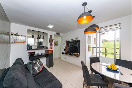 Apartamento à venda com 74m², 3 quartos e 1 vaga Apartamento à venda com 74m², 3 quartos e 1 vagaSala