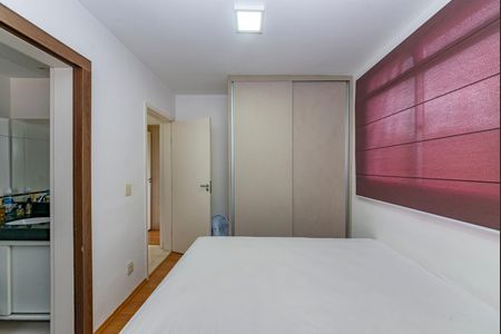 Apartamento à venda com 74m², 3 quartos e 1 vaga Apartamento à venda com 74m², 3 quartos e 1 vagaSuíte