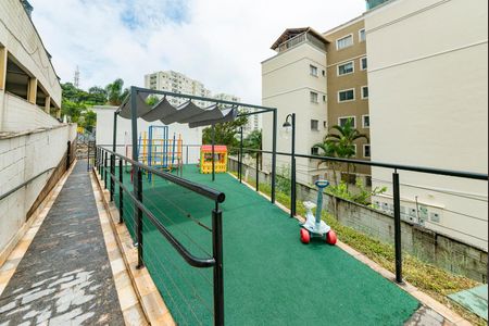 Apartamento à venda com 74m², 3 quartos e 1 vaga Apartamento à venda com 74m², 3 quartos e 1 vagaÁrea comum