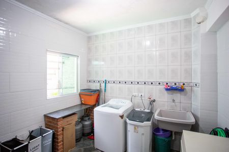 Casa à venda com 177m², 2 quartos e 2 vagasÁrea de Serviço