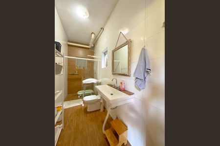 Casa para alugar com 450m², 3 quartos e 4 vagasBanheiro