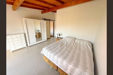 Casa para alugar com 450m², 3 quartos e 4 vagasSuíte 2