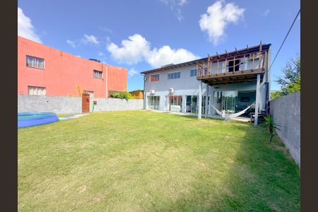 Casa para alugar com 450m², 3 quartos e 4 vagasQuintal