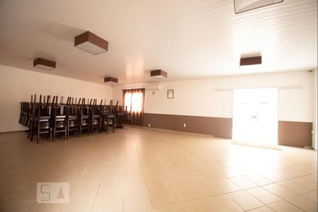 Apartamento para alugar com 43m², 2 quartos e 1 vaga Apartamento para alugar com 43m², 2 quartos e 1 vagaÁrea comum - Salão de festas