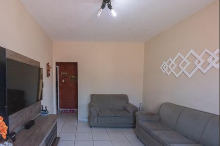 Casa à venda com 564m², 3 quartos e 3 vagasSala