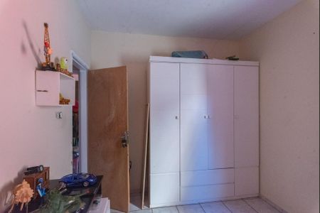 Casa à venda com 564m², 3 quartos e 3 vagasQuarto 2