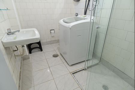 Apartamento para alugar com 51m², 1 quarto e sem vaga Apartamento para alugar com 51m², 1 quarto e sem vagaBanheiro