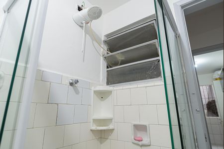 Apartamento para alugar com 51m², 1 quarto e sem vagaBanheiro