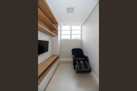 Apartamento à venda com 222m², 3 quartos e 2 vagasEscritório