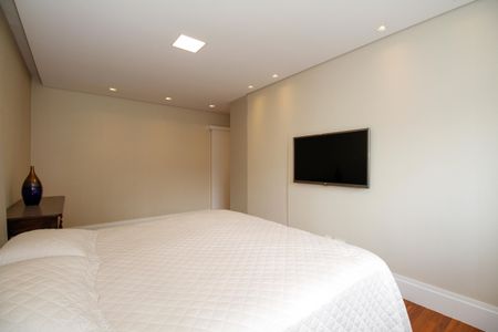 Apartamento à venda com 222m², 3 quartos e 2 vagasSuíte