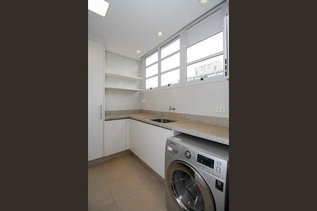 Apartamento à venda com 222m², 3 quartos e 2 vagasÁrea de Serviço