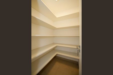 Apartamento à venda com 222m², 3 quartos e 2 vagasDespensa