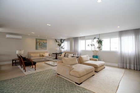 Apartamento à venda com 222m², 3 quartos e 2 vagasSala de Estar e Tv