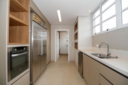 Apartamento à venda com 222m², 3 quartos e 2 vagasCozinha