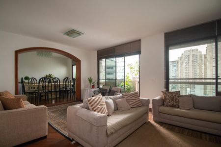 Apartamento à venda com 240m², 3 quartos e 3 vagasSala