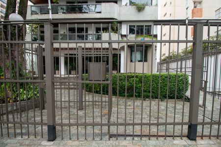 Apartamento à venda com 240m², 3 quartos e 3 vagasFachada