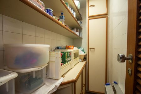 Apartamento à venda com 240m², 3 quartos e 3 vagasDispensa